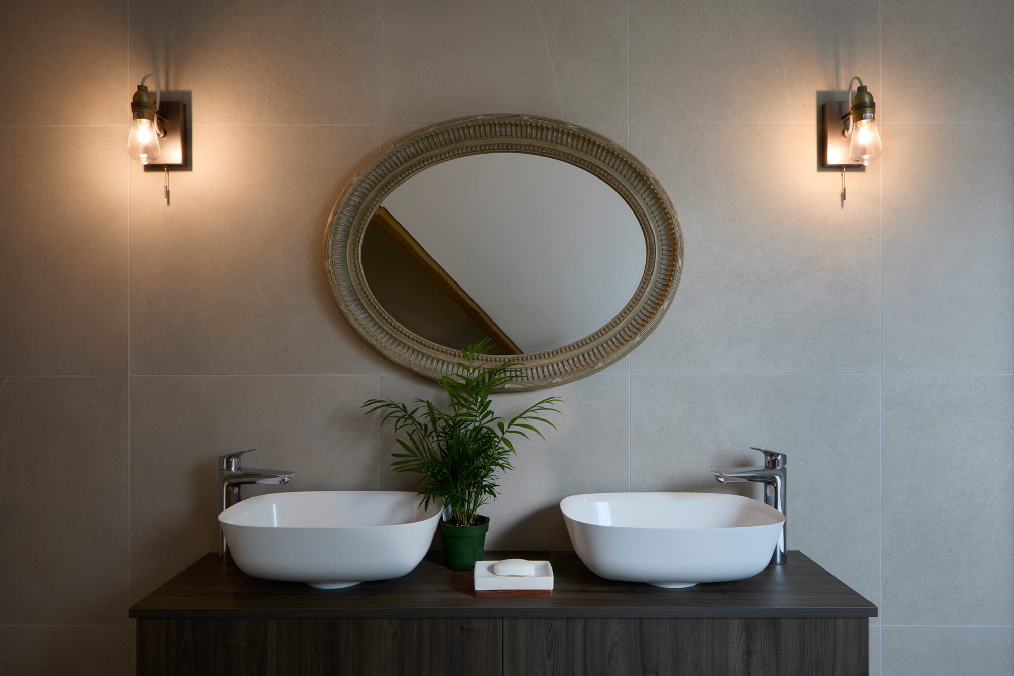 Principal bathroom with double sink